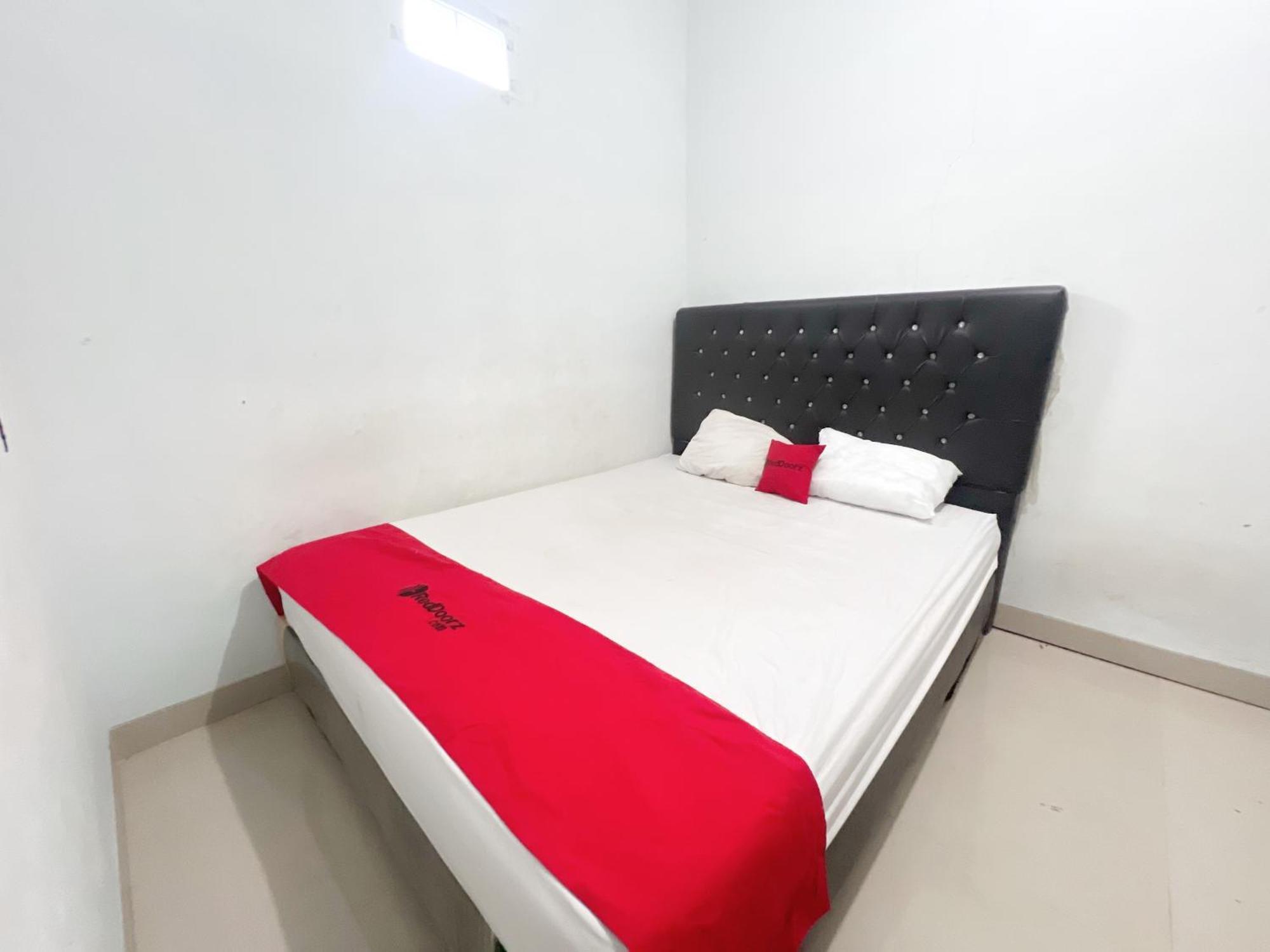 Reddoorz At Kay Residence Waydadi Lampung Bandar Lampung Exterior foto